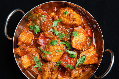 https://www.fyp365.com/wp-content/uploads/2020/03/chicken-tomato-balti-curry-400x267-1.png