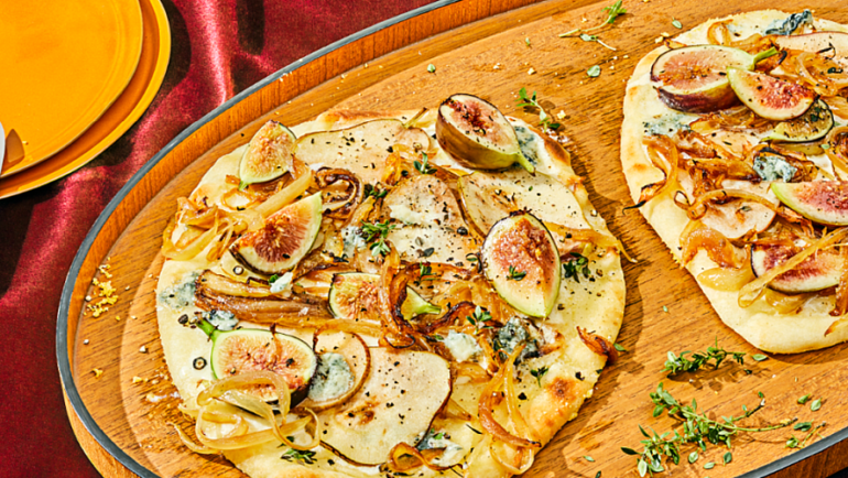Fig, Pear and Caramelized Onion Flatbread