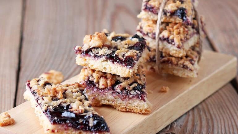 blueberry oat bars